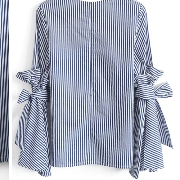 Chicwish Charisma top with bell sleeve - Picture 4 of 5